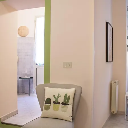 & Apartament *